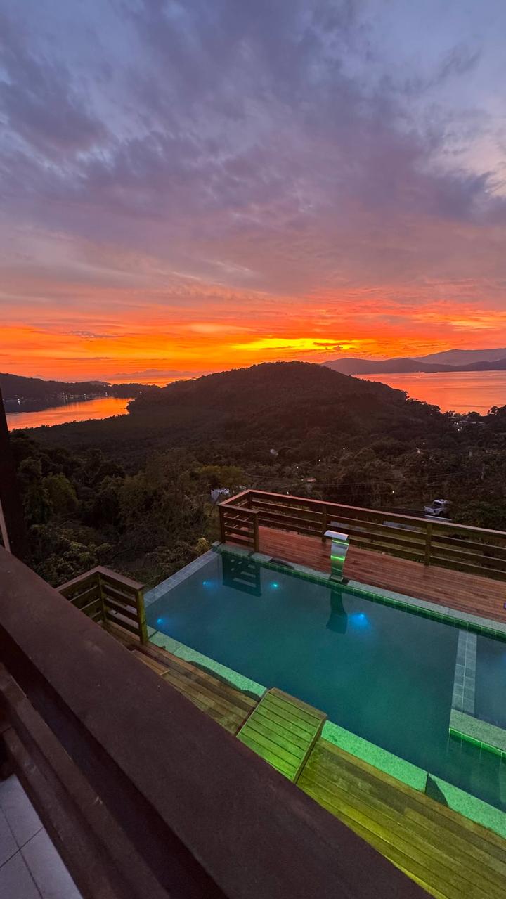 Sunset burning over the bay