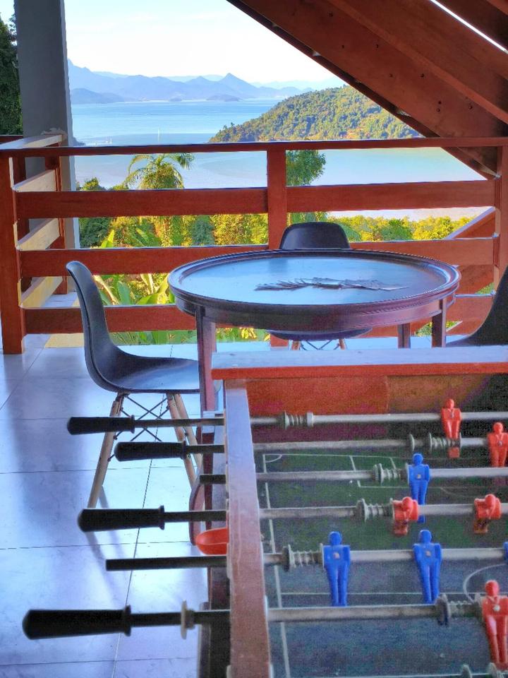 The card table on the game floor